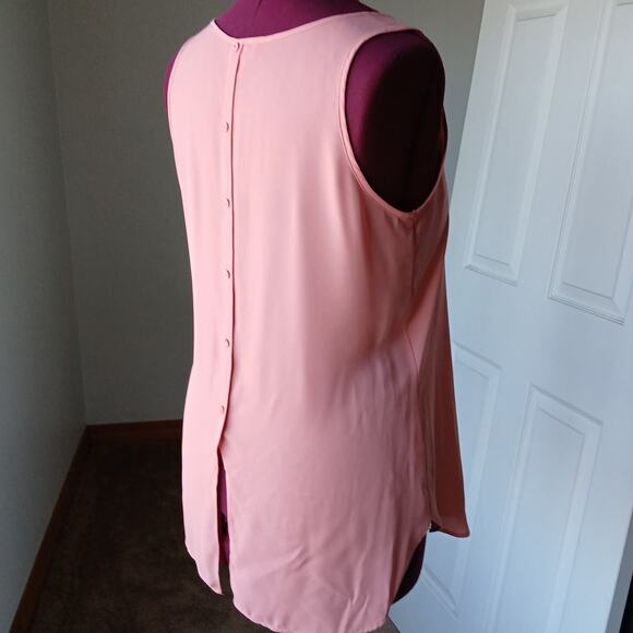 Ann Taylor LOFT Pink Back Button Tank Top Medium tunic classic modern twee - Picture 1 of 12